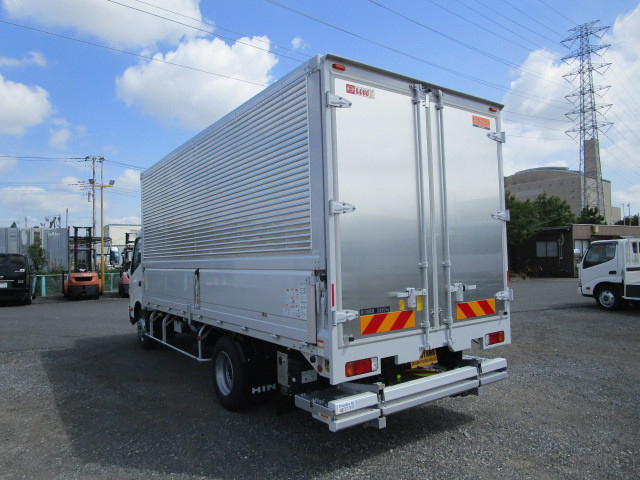 Hino dutro Small Wing body 2KG-XZU720M(100747) 3枚目