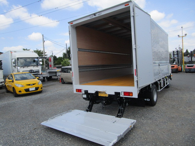 Hino dutro Small Wing body 2KG-XZU720M(100747) 33枚目