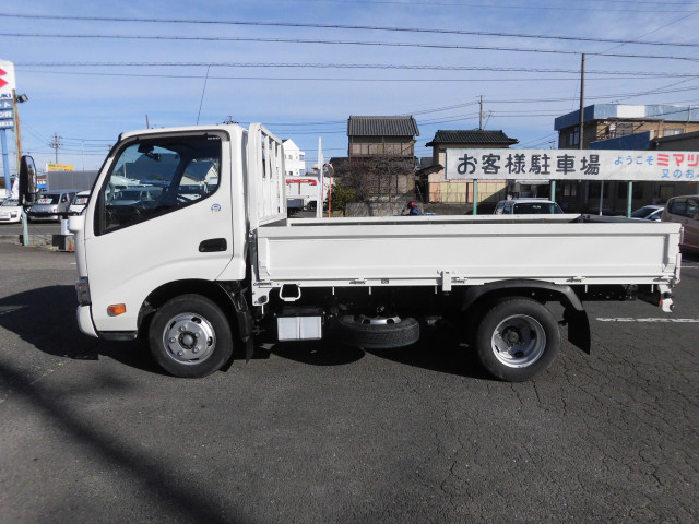 日野 デュトロ 小型 平ボディ 2KG-XZC605M(100749) 6枚目