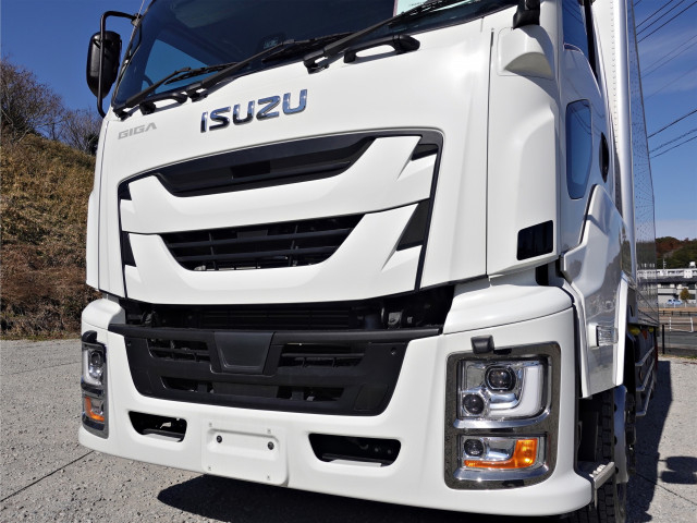 いすゞ ギガ 大型 冷蔵冷凍バン 2PG-CXY77DJ(100751) 5枚目