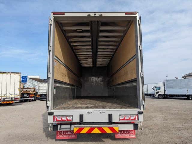 いすゞ ギガ 大型 ウィング 2PG-CYJ77D(100750) 9枚目