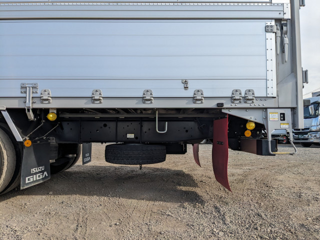いすゞ ギガ 大型 ウィング 2PG-CYJ77D(100750) 21枚目