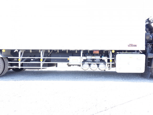 いすゞ ギガ 大型 冷蔵冷凍バン 2PG-CXY77DJ(100751) 23枚目