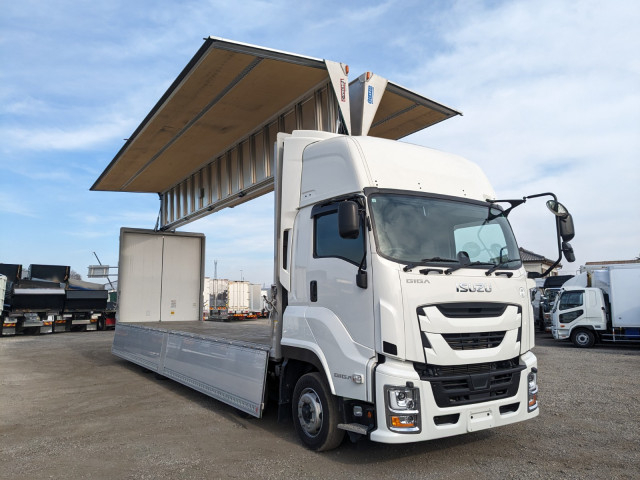 いすゞ ギガ 大型 ウィング 2PG-CYJ77D(100750) 34枚目