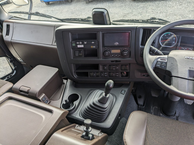 いすゞ ギガ 大型 ウィング 2PG-CYJ77D(100750) 41枚目