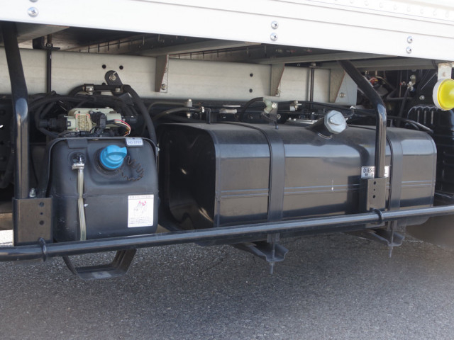 三菱ふそう キャンター 小型 バン 2RG-FBA20(100753) 14枚目