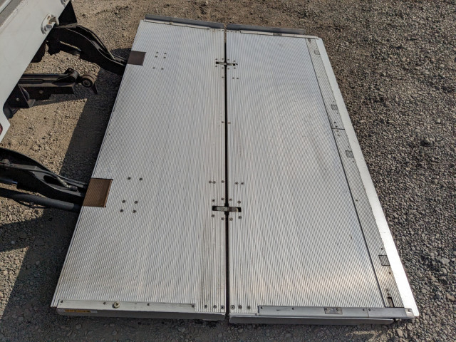 日野 レンジャー 中型 ウィング 2KG-FD2ABG(100754) 10枚目