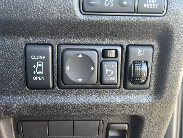 日産自動車 キャラバン 小型 バス 3BF-DS4E26(100760) 29枚目