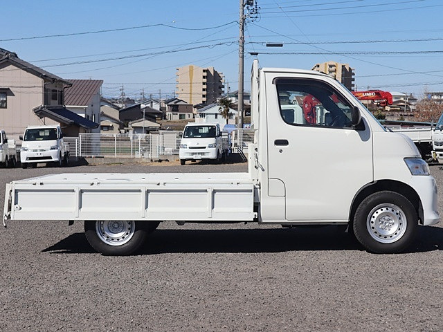 トヨタ タウンエース 小型 平ボディ 5BF-S403U(100762) 10枚目