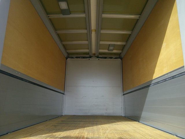 トヨタ ダイナ 小型 ウィング 2RG-XZC645(100763) 10枚目