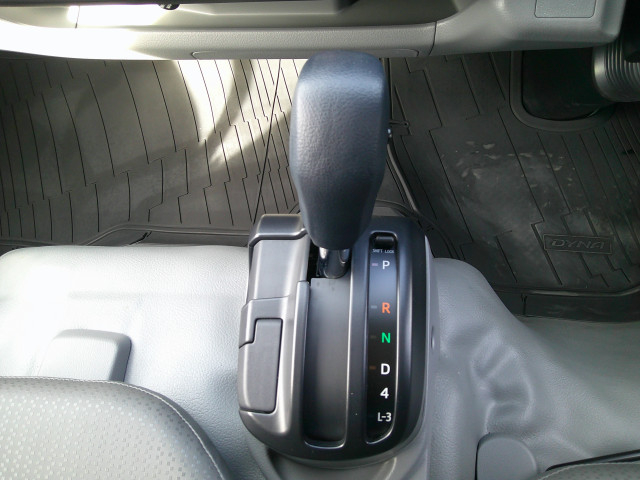 トヨタ ダイナ 小型 ウィング 2RG-XZC645(100763) 18枚目