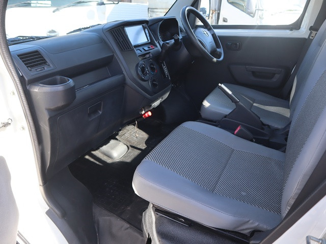 トヨタ タウンエース 小型 平ボディ 5BF-S403U(100762) 32枚目