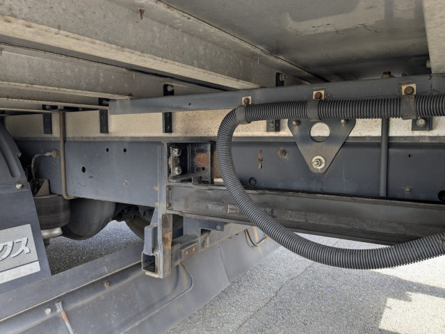 日野 レンジャー 中型 冷蔵冷凍バン 2KG-FD2ABG(100764) 11枚目