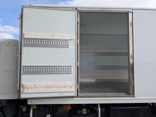 日野 レンジャー 中型 冷蔵冷凍バン 2KG-FD2ABG(100764) 15枚目