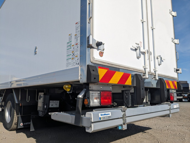 日野 レンジャー 中型 冷蔵冷凍バン 2KG-FD2ABG(100766) 7枚目