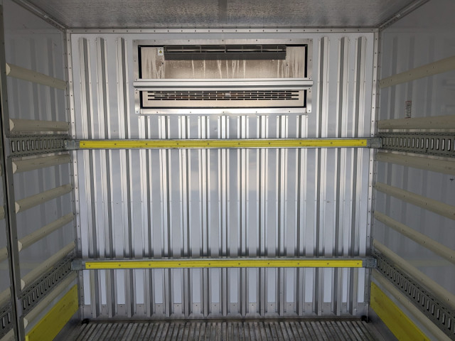 日野 レンジャー 中型 冷蔵冷凍バン 2KG-FD2ABG(100766) 18枚目