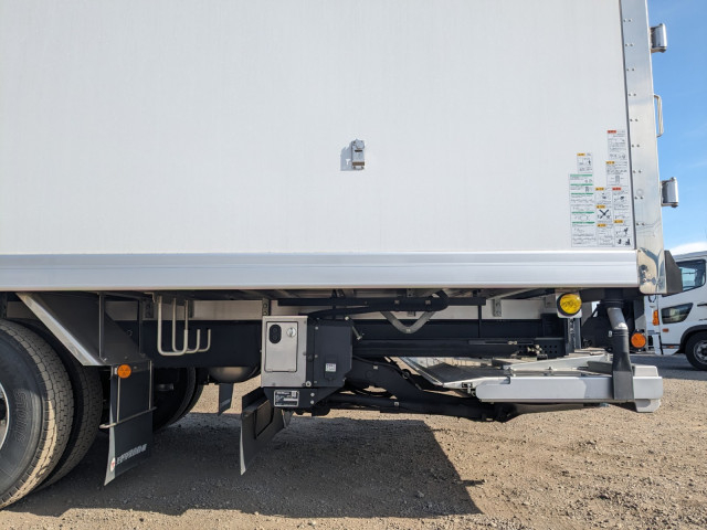 日野 レンジャー 中型 冷蔵冷凍バン 2KG-FD2ABG(100766) 24枚目