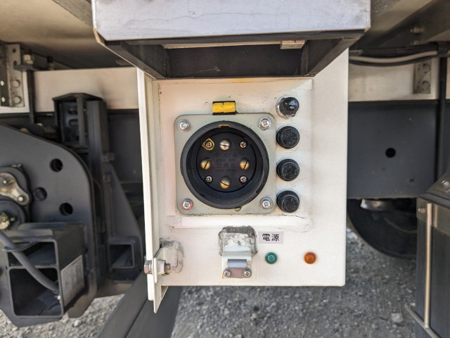 日野 レンジャー 中型 冷蔵冷凍バン 2KG-FD2ABG(100766) 29枚目