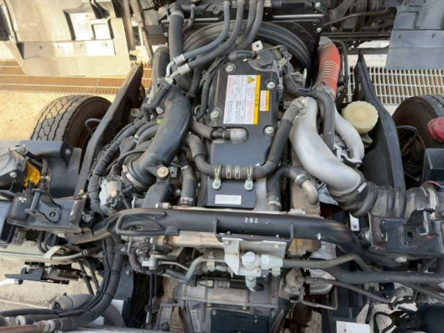 いすゞ フォワード 中型 冷蔵冷凍バン 2PG-FRR90T2(100767) 19枚目