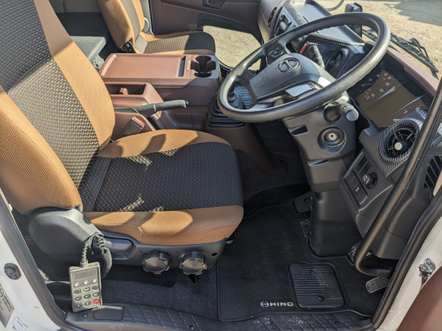 日野 レンジャー 中型 冷蔵冷凍バン 2KG-FD2ABG(100766) 35枚目