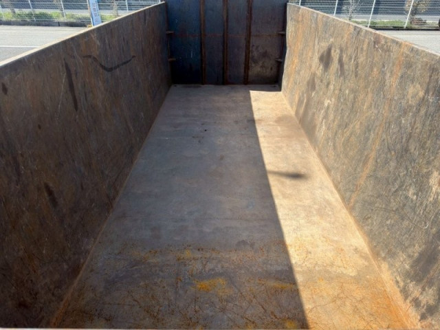 三菱ふそう ファイター 増トン 平ボディ 2KG-FK62FZ(100769) 5枚目