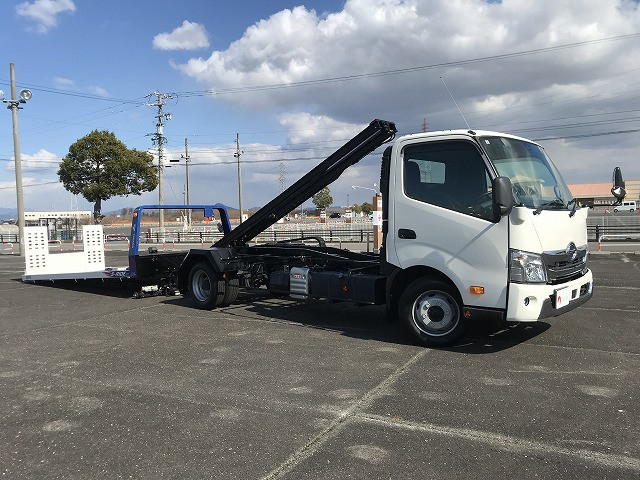 日野 デュトロ 小型 キャリアカー 2RG-XZU722M(100770) 3枚目