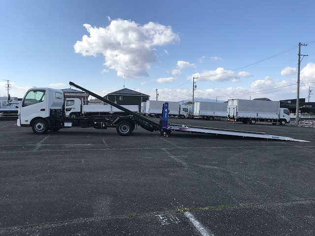 日野 デュトロ 小型 キャリアカー 2RG-XZU722M(100770) 7枚目