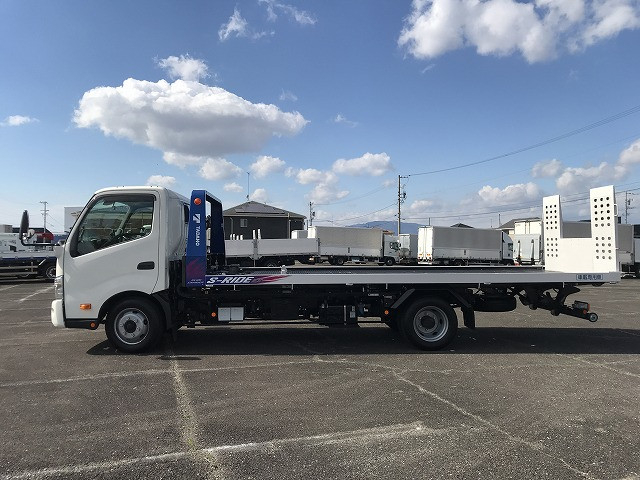 日野 デュトロ 小型 キャリアカー 2RG-XZU722M(100770) 14枚目