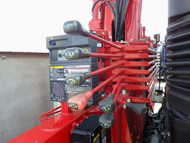 日野 レンジャー 中型 平ボディ（クレーン付） 2KG-FC2ABA(100771) 11枚目