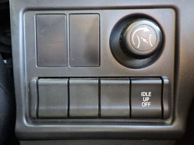 日野 レンジャー 中型 平ボディ（クレーン付） 2KG-FC2ABA(100771) 18枚目