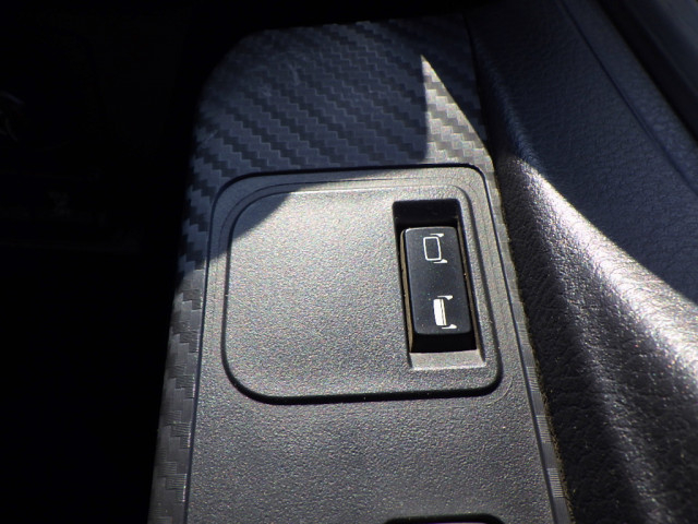 日野 レンジャー 中型 平ボディ（クレーン付） 2KG-FC2ABA(100771) 22枚目