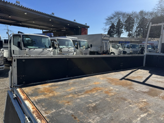 三菱ふそう キャンター 小型 平ボディ（クレーン付） 2PG-FEB80(100774) 10枚目