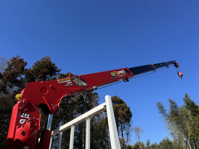 三菱ふそう キャンター 小型 平ボディ（クレーン付） 2PG-FEB80(100774) 15枚目