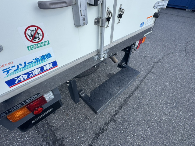 トヨタ ダイナ 小型 冷蔵冷凍バン QDF-KDY221(100775) 6枚目