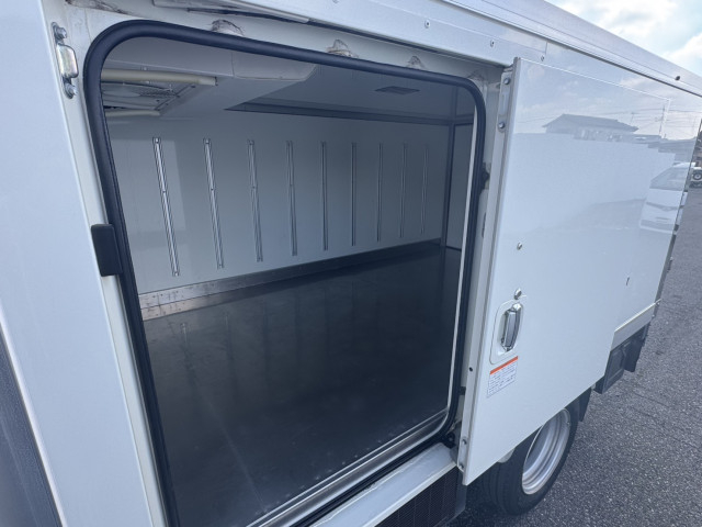 トヨタ ダイナ 小型 冷蔵冷凍バン QDF-KDY221(100775) 7枚目