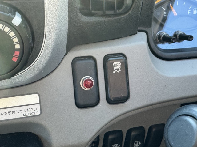 三菱ふそう キャンター 小型 平ボディ（クレーン付） 2PG-FEB80(100774) 32枚目