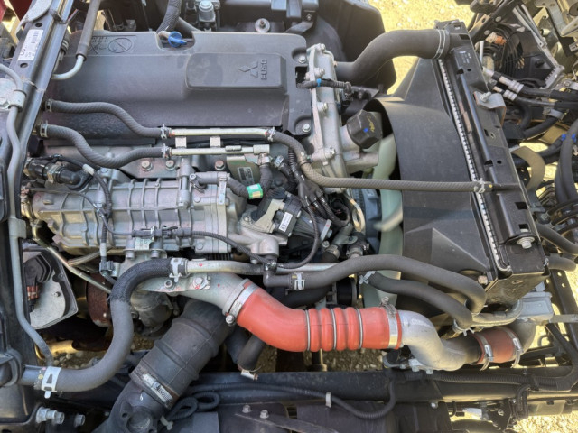 三菱ふそう キャンター 小型 平ボディ（クレーン付） 2PG-FEB80(100774) 40枚目