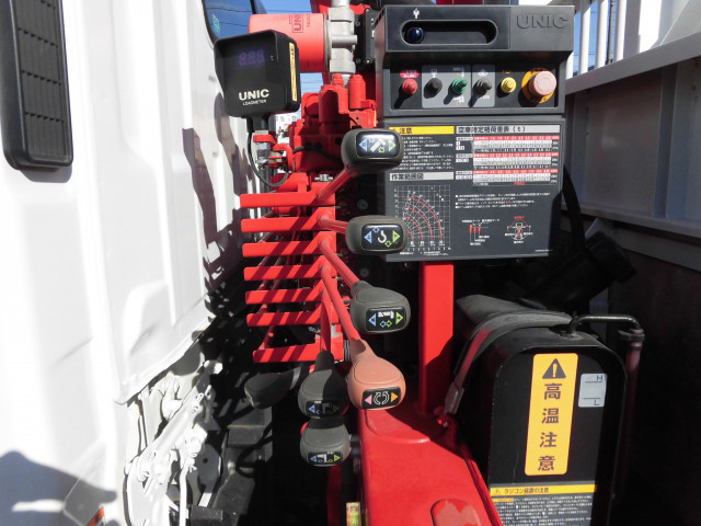 いすゞ エルフ 小型 平ボディ（クレーン付） 2RG-NMR88R(100776) 9枚目