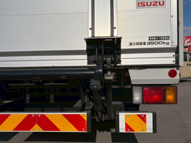 いすゞ エルフ 小型 バン 2RG-NPR88AN(100777) 12枚目