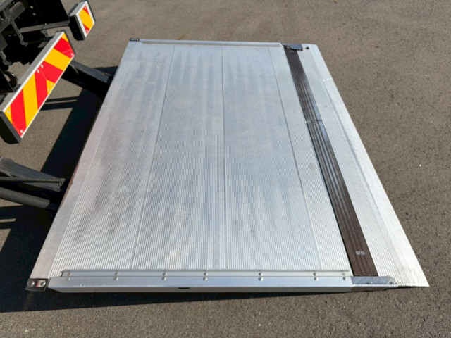 いすゞ エルフ 小型 バン 2RG-NPR88AN(100777) 19枚目