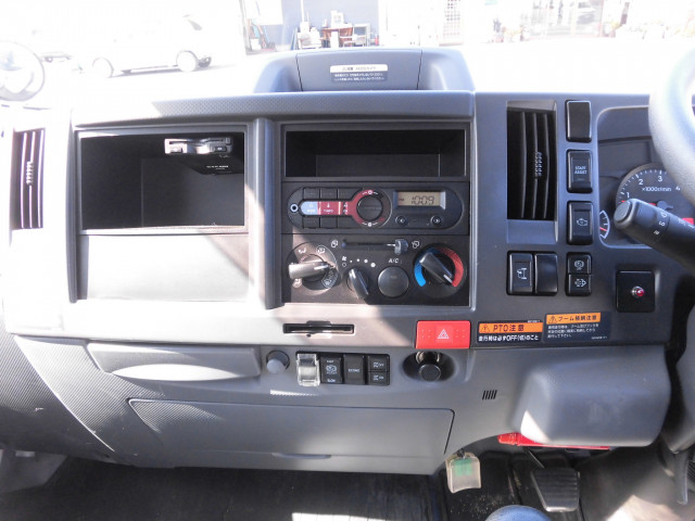 いすゞ エルフ 小型 平ボディ（クレーン付） 2RG-NMR88R(100776) 33枚目