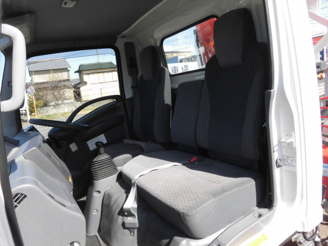 いすゞ エルフ 小型 平ボディ（クレーン付） 2RG-NMR88R(100776) 36枚目