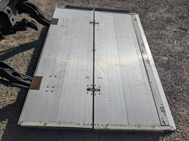 日野 レンジャー 中型 冷蔵冷凍バン 2KG-FC2ABA(100778) 9枚目