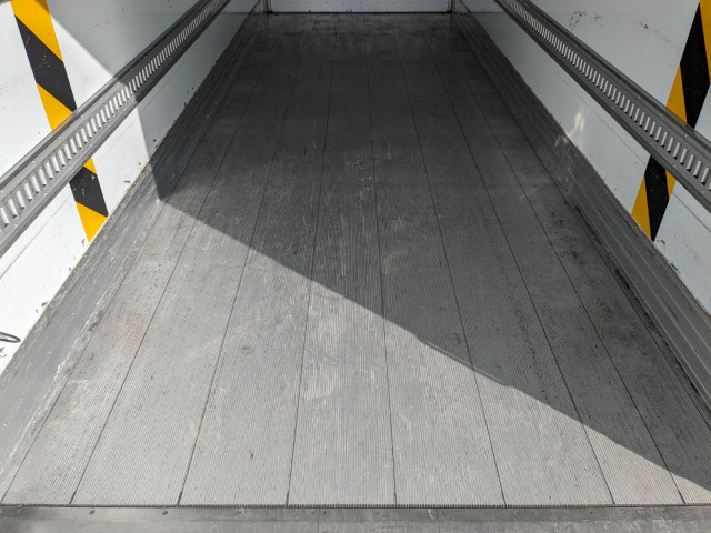 日野 レンジャー 中型 冷蔵冷凍バン 2KG-FC2ABA(100778) 13枚目