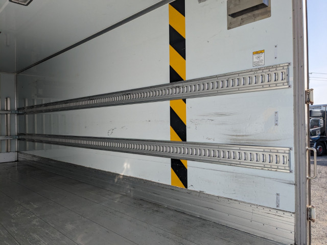 日野 レンジャー 中型 冷蔵冷凍バン 2KG-FC2ABA(100778) 19枚目