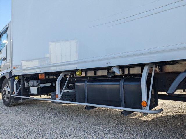 日野 レンジャー 中型 冷蔵冷凍バン 2KG-FC2ABA(100778) 29枚目