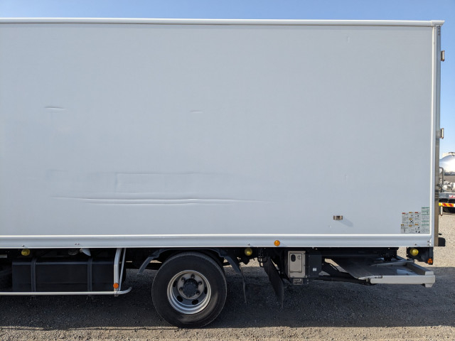 日野 レンジャー 中型 冷蔵冷凍バン 2KG-FC2ABA(100778) 30枚目