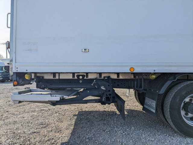 日野 レンジャー 中型 冷蔵冷凍バン 2KG-FC2ABA(100778) 33枚目