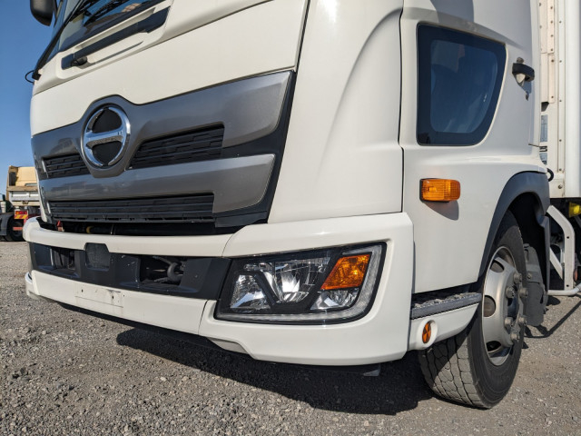 日野 レンジャー 中型 冷蔵冷凍バン 2KG-FC2ABA(100778) 48枚目