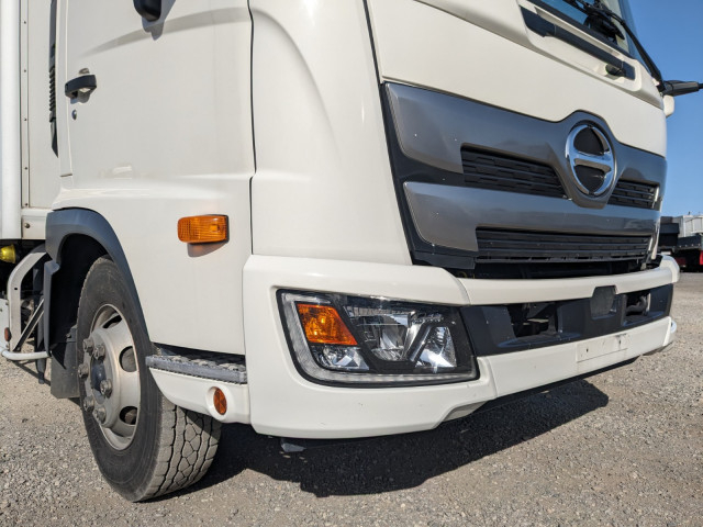 日野 レンジャー 中型 冷蔵冷凍バン 2KG-FC2ABA(100778) 49枚目